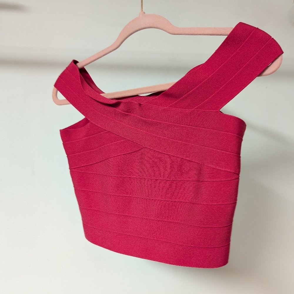 Guess - VINTAGE Raspberry Red Bandage Crop Top - Picture 2 of 5
